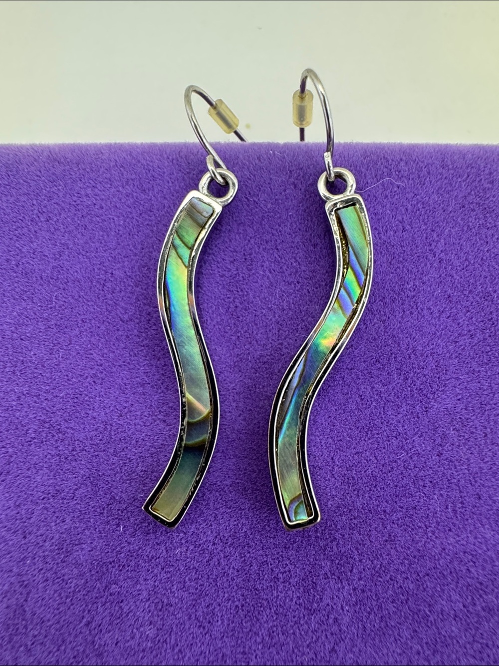 💛 Classic Silver Tone Abalone Inlay Curved Drop Earrings | Iridescent Green-Blue